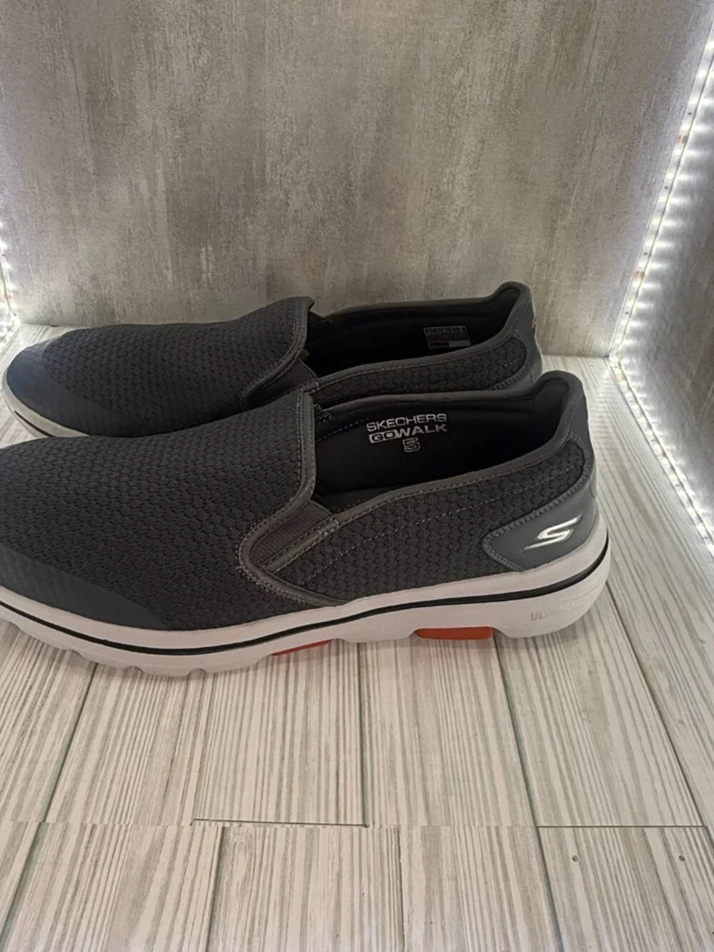Skechers GOwalk 5 Ultra Go Goga Mat Slip On Shoes Men’s 13 Navy Gray 65474W